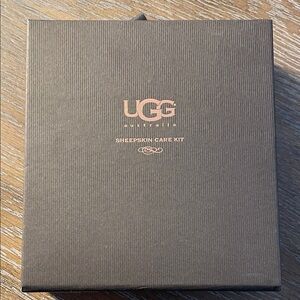 UGG Sheepskin Care Kit
